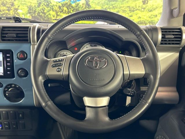 �y�����v�����X�e�A�����O�z�㎿�Ȋv���g�p���邱�ƂŁA��ɂ����������݂ƂĂ��^�]���₷���n���h���ł���