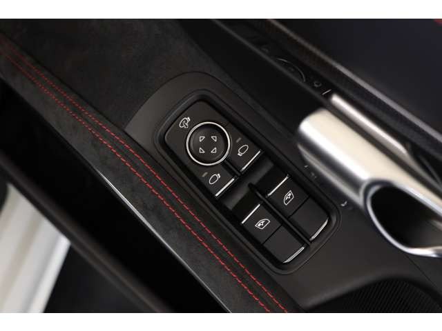 �F�ؐ����H�ꊮ��(�F�ؔԍ�4-6210)�B�e�Ԏ�ɐ��ʂ������̃}�C�X�^�[���J�j�b�N�����q�l�̃J�[���C�t��O��T�|�[�g!4��̃��t�g�Ɗe���[�J�[�Ή��̃e�X�^�[�����A���탁���e����Ԍ��܂ł��C��������!