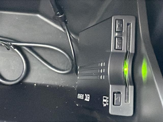 レヴォーグ1.6 STI スポーツ アイサイト 4WD