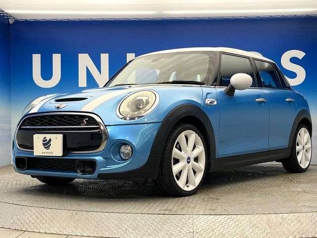 �������t�т̕ۏ؂̑��A���S�̍Œ�3�N�E���s�������ۏ�(�L��)�����p�ӁB�A���Ԃ����S���Ă��y���݂���������l�A�ۏؓ��e���[���͂������A�����_��&�I�C�������⃍�[�h�T�[�r�X���t�т��Ă���܂��B