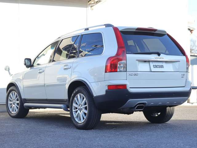 �V�i�����o�b�e���[�̓h�C�c��VARTA(�o���^)���g�p���܂��B���B�Ԃ̏����i�ɍ̗p����鍂�i���o�b�e���[�ł��B