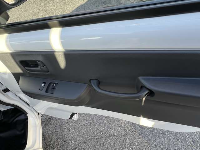 �����b��̃I�[�g���[�X�w�R�A���N���u�x�����X�ł��������ȃ��[�J���v�����Ȃ�V�Ԃ⒆�ÎԂ����X�w��z�x&�w��z�x�ŏ�ꂿ�Ⴂ�܂���