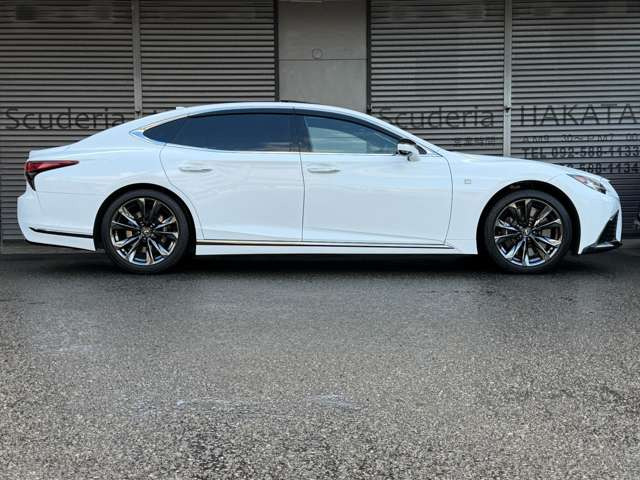 �S���[�Ԓv���܂��B�����̂����������A�c���ݒ�^���[�������p�\�ł��̂ŁA���C�y�ɂ��₢���킹���������B