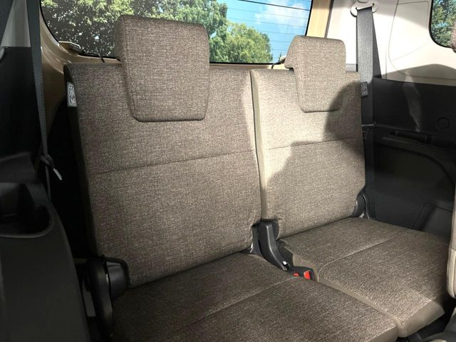 3��ڃV�[�g�͂�������ԗǍD����l�ł��������ƍ����Ē����܂��̂ŁA��l���ł̂��o���������N���N�ł��􂲉Ƒ��ŁA�C�̒m�ꂽ���ԂŁA�h���C�u�ɍs���̂��y���݂ł��ˁ�