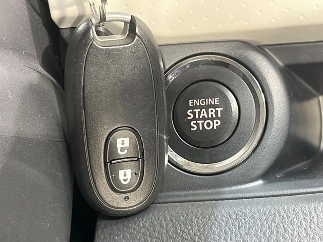 �y�C���e���W�F���g�L�[�z�J�o����|�P�b�g�ɓ��ꂽ�܂܂ł��h�A�̎{���E�������\�ȃX�}�[�g�L�[�𑕔��B�G���W���̃I���E�I�t�����J�M�����o���K�v����������Ƃ��Ă��֗��ł���