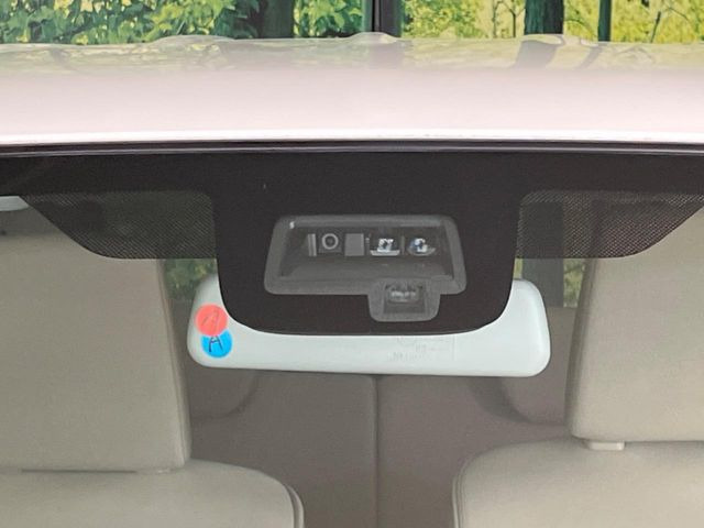 �y�X�Y�L �Z�[�t�e�B�T�|�[�g�z���s���ɑO���̎ԗ�����F�����A�Փ˂������Ȏ��͌x��ƃu���[�L�ŏՓˉ���Ɣ�Q�y�����A�V�X�g�B�����S�Ƀh���C�u�����y���݂��������܂��B