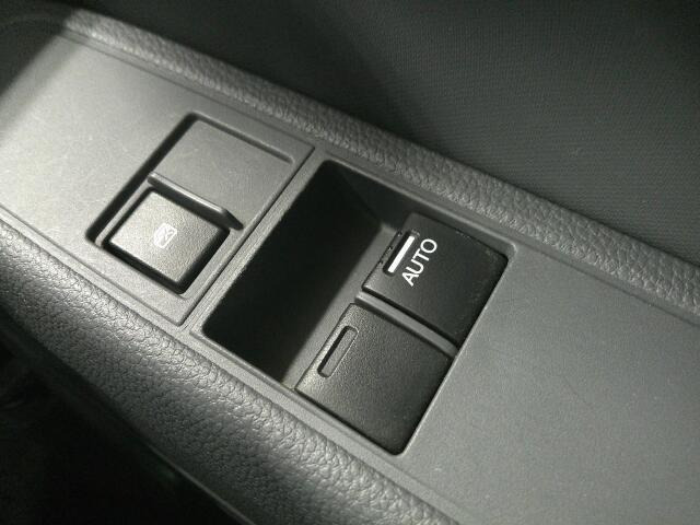 �^�]�ȁA����ȃp���[�E�B���h�E�t��