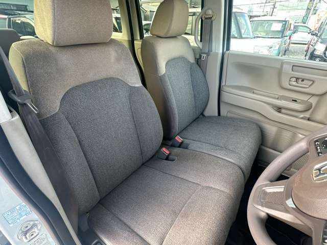 �I�[�����[�J�[�̌y�����Ԃ𒆐S�ɖL�x�ȎԎ����葵���Ă���܂��􂨒T���̂��Ԃ������ƌ�����܂�!!