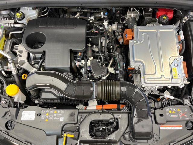 �����X�ł́A�e���[�J�[�̐�p�f�f�e�X�^�[�𓱓��B���Ǝ��i�����e�N�j�J���X�^�b�t���풓���Ă���܂��̂ŁA������̍ۂɂ����S���Ă����p���������܂��B