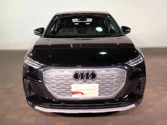 Q4スポーツバックe-tron