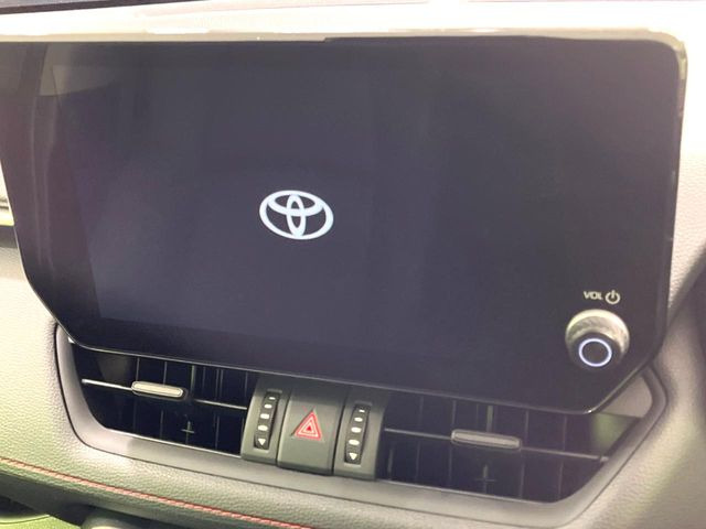 【10.5インチ ディスプレイオーディオ】大画面のディスプレイはAppleCarPlayやAndroidAutoが利用可能。大きな画面でスマホナビアプリ等が利用いただけます♪