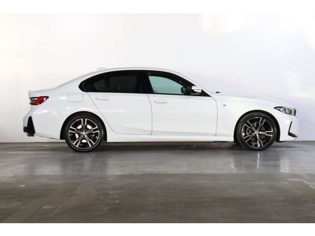 3シリーズセダン320d xドライブ Mスポーツ 4WD