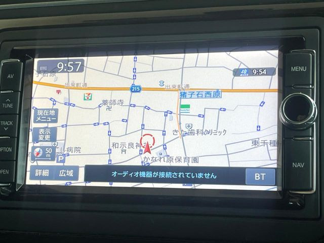 �������i�r:��̊��̂���i�r�́A����������ԓ������o���Ă���܂��BBluetooth�Đ��ȂǃI�[�f�B�I�@�\���[�����Ă���܂��̂ŁA�^�]�����y���߂܂���