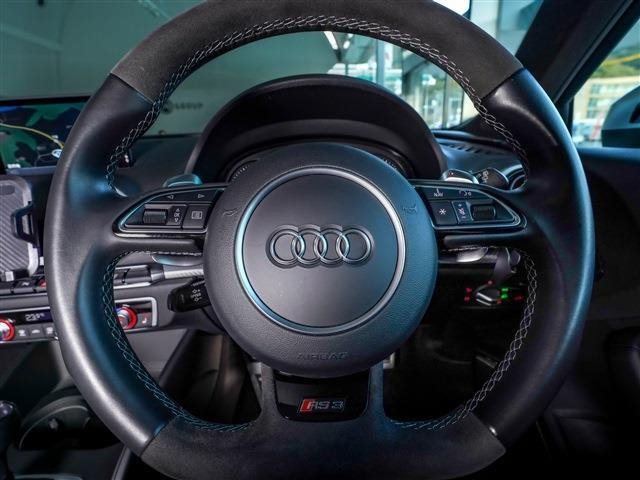 ����ɂ����A���J���^�[���X�e�A�����O���A�ӂ̂܂܂̑��쐫���x���Ă���܂��B