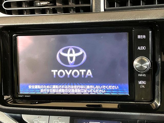 �y�����i�r�z�l�C�̏����i�r�𑕔����Ă���܂��B�i�r�̎g���₷���͂������A�I�[�f�B�I�@�\���[��!�L�����v�◷�s�͂������A�ʋ΂┃�����ȂǕ��i�̃h���C�u���y�����Ȃ�͂���