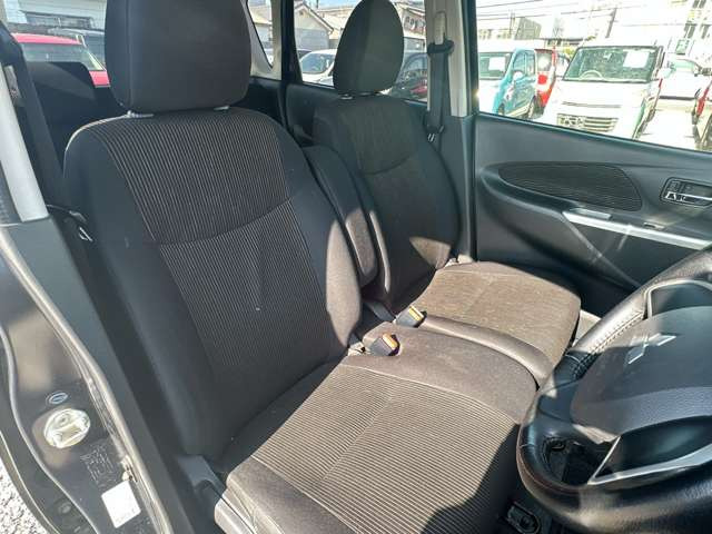 �I�[�����[�J�[�̌y�����Ԃ𒆐S�ɖL�x�ȎԎ����葵���Ă���܂��􂨒T���̂��Ԃ������ƌ�����܂�!!