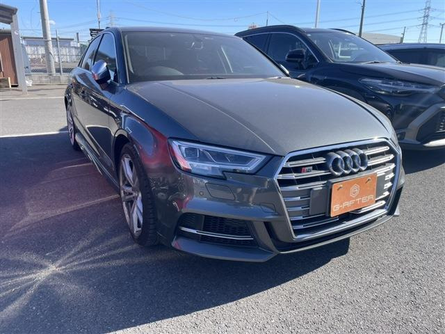 S3セダン(アウディ) 2.0 4WD　禁煙車 赤黒ファインナッパレザーシート 中古車画像