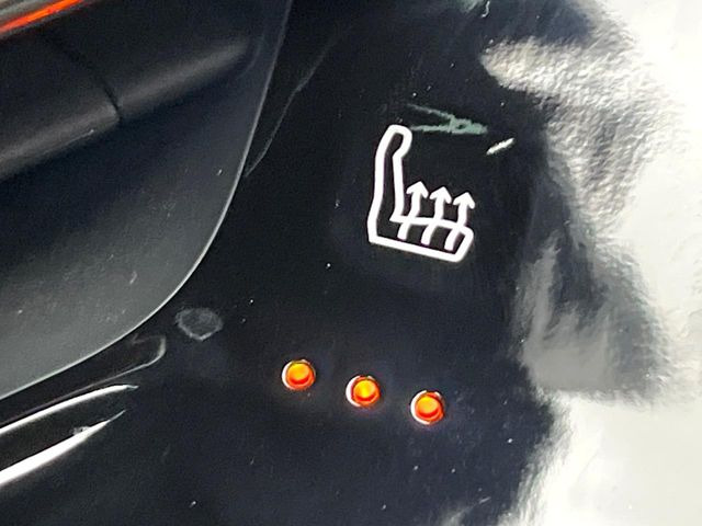 ���t�����g�V�[�g�q�[�e�B���O:�^�]�ȁE����ȋ��ɎO�i�K�Œ��߂��\�ȃV�[�g�q�[�^�[�𑕔����Ă���܂��B�G�߂��킸���K�ɂ��g�p���������܂��B