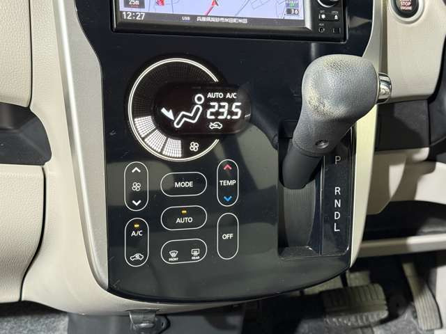 �[�ԑO�ɂ͑S�Ԑ�p�@�B�ŃN���[�j���O�����Ȃ��Ă��܂�!���X�܂ŃL���C�Ɏd�グ�Ă��炨�n�����܂�!