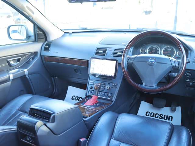 �k���É��X�A�y�Y�X�͎w�萮���H������L�B��c�X�A���l�X�ɂ͔F�ؐ����H������L���Ă��܂��B���ꂼ��̋��_�ɐ������t�g��e�X�^�[���̐ݔ��@����������Ă��܂��B