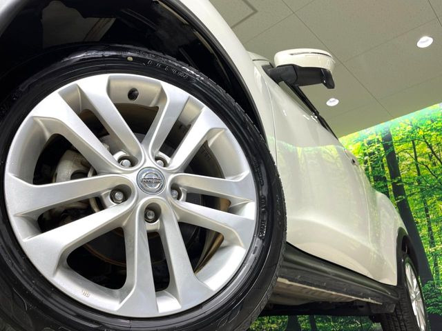 �y����17�C���`�A���~�z�C�[���z�O�ςɃ}�b�`���������A���~�z�C�[���𑕒����Ă���܂��B�e��ЊO�A���~�z�C�[����A�X�^�b�h���X�^�C�����戵�����Ă���܂��B���񂲑��k������