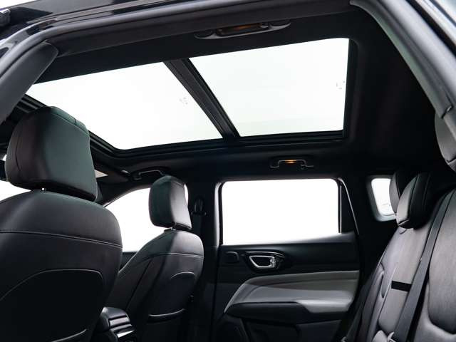 �y ���Ԍ���C�x���g��t�F�A �z�A�y���^�ł̓N���X�}�X�ȂǋG�߂̃C�x���g��t�@���~�[�e�B���O�A�W����Ȃǂւ̎Q�����s���A�܂������ɉ����������ȃL�����y�[�������{���Ă��܂��B