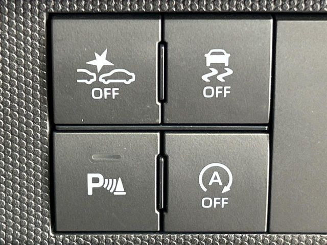 �y�X�}�[�g�A�V�X�g�z���s���ɑO���̎ԗ�����F�����A�Փ˂������Ȏ��͌x��ƃu���[�L�ŏՓˉ���Ɣ�Q�y�����A�V�X�g�B�����S�Ƀh���C�u�����y���݂��������܂��B