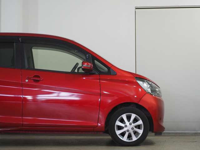 LINE�n�߂܂�����l�b�g�ɂ͍ڂ��Ă��Ȃ��ʐ^���������A�G���W���������������Ȃǂ̂��v�]�ɂ��������܂�!�F�B�o�^���ă��b�Z�[�W�������M������(^&omega;^)