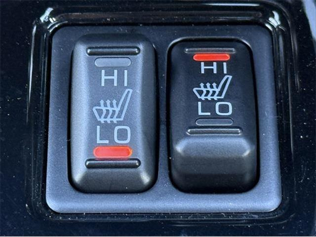 ���Ǝҗl�ւ̔̔��͂��f�肳���Ă��������܂��B �Ԍ������ԗ��̏ꍇ�́A�Ԍ����擾�������x�������z�ŕ\�����Ă���܂��B