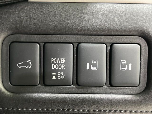 �y�����p���[�X���C�h�h�A�z�X�}�[�g�L�[��^�]�Ȃ̃X�C�b�`�Ō�ȗ����X���C�h�h�A�̊J���\���d��������͂����ăh�A���J����K�v�������A�����Ȃ��q�l�ł��ȒP�ɊJ���߂ł����K�ł���