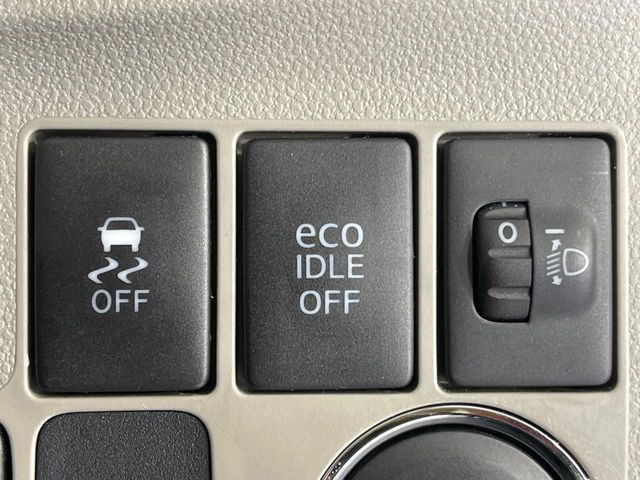 �y�A�C�h�����O�X�g�b�v�z�ԐM����a�؂Œ�Ԃ����ۂɃG���W�����~���A���ʂȔR���̏����}���܂��B�R��������ی�ɂȂ���@�\��G���W���̓u���[�L�𗣂��΍Ďn�����܂��B