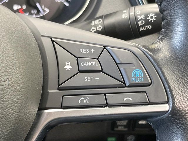 �y�v���p�C���b�g�z�������H�ł̒��������s���y��!!�a�؎��Ə��񑖍s�̃V�[���ŁA�A�N�Z���E�u���[�L�E�X�e�A�����O�������Ő��䂵�A�������^�]�̕��S���y�����Ă���܂���