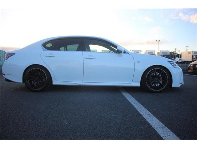 ���Ǝҗl�ւ̔̔��͂��f�肳���Ă��������܂��B �Ԍ������ԗ��̏ꍇ�́A�Ԍ����擾�������x�������z�ŕ\�����Ă���܂��B