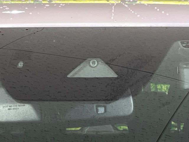 �y�A�h�o���X�h�X�}�[�g�V�e�B�u���[�L�T�|�[�g�z�ᑬ���s���ɑO���̎ԗ�����F�����A�Փ˂������Ȏ��͌x��ƃu���[�L�ŏՓˉ���Ɣ�Q�y�����A�V�X�g�B�����S�Ƀh���C�u�����y���݂��������܂��B