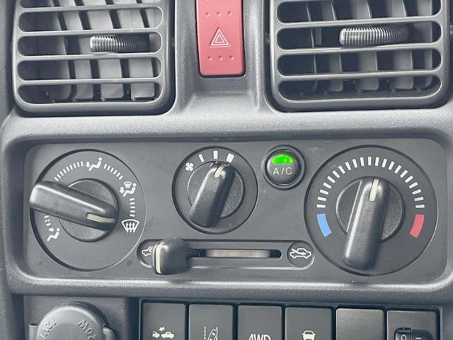 �����~�������Ă��S�Ȃɉ��K�ȋ󒲂�͂��Ă����A�_�C�������G�A�R���𑕔���