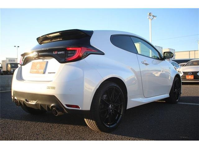 ���Ǝҗl�ւ̔̔��͂��f�肳���Ă��������܂��B �Ԍ������ԗ��̏ꍇ�́A�Ԍ����擾�������x�������z�ŕ\�����Ă���܂��B