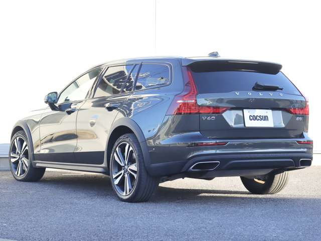 �V�i�����o�b�e���[�̓h�C�c��VARTA(�o���^)���g�p���܂��B���B�Ԃ̏����i�ɍ̗p����鍂�i���o�b�e���[�ł��B