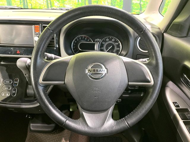 �y�����v�����X�e�A�����O�z�㎿�Ȋv���g�p���邱�ƂŁA��ɂ����������݂ƂĂ��^�]���₷���n���h���ł���