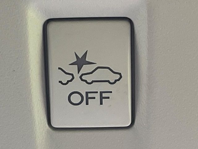 �y�A�C�T�C�gVer2�z�O���̎ԗ��������m���A�Փ˂������Ȏ��͌x��Œ��ӂ𑣂��A�u���[�L�𓥂ޗ͂��T�|�[�g�B�u���[�L�𓥂߂Ȃ������ꍇ�͏Փ˔�Q�y���u���[�L���쓮�A�Փˉ�����T�|�[�g���܂��B