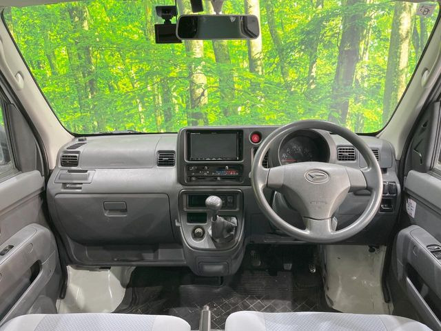 �O���[�v���݌ɐ���30,000��!!�S���̌n��X���烁�[�J�[�E�Ԏ��킸���Љ�o����̂ŁA���Ȃ��Ƀs�b�^���̂��Ԃ�������͂��ł���܂��͂��₢���킹��������