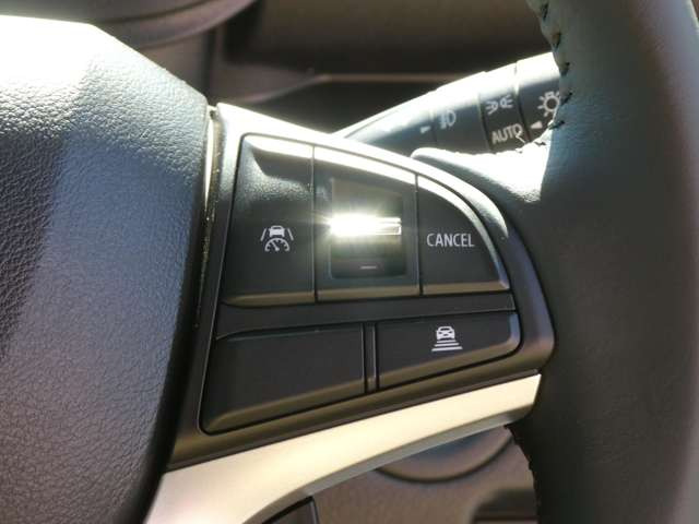 �A�_�v�e�B�u�N���[�Y�R���g���[������!�Ǐ]���ō������H�����S�ł���