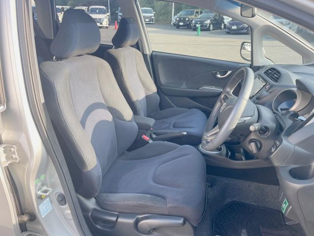 �^�]�ȃV�[�g���͎g�p�������Ȃ��A�ǍD�ȏ�ԂƂȂ��Ă��܂��B���J�Ɏg���Ă������Ƃ��悭�킩��܂��ˁB