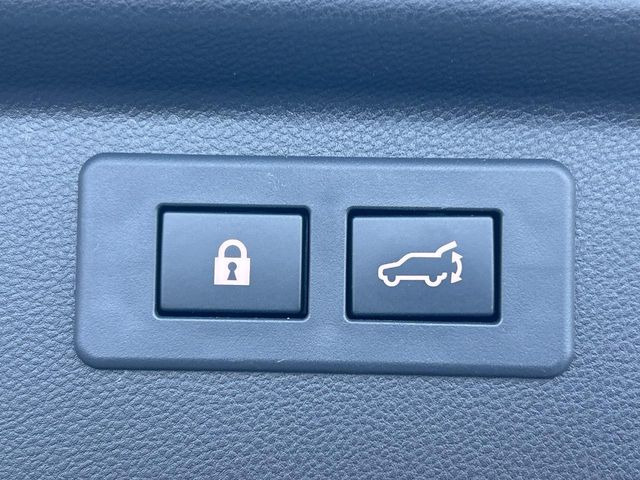 �y�p���[�o�b�N�h�A�z�X�}�[�g�L�[��^�]�Ȃ̃{�^�������������Ń��A�Q�[�g�������ŊJ���܂�!�ו��������Ă��鎞��A�����ʒu�ɂ���o�b�N�h�A��߂�ۂɕ֗��ȋ@�\�ł���