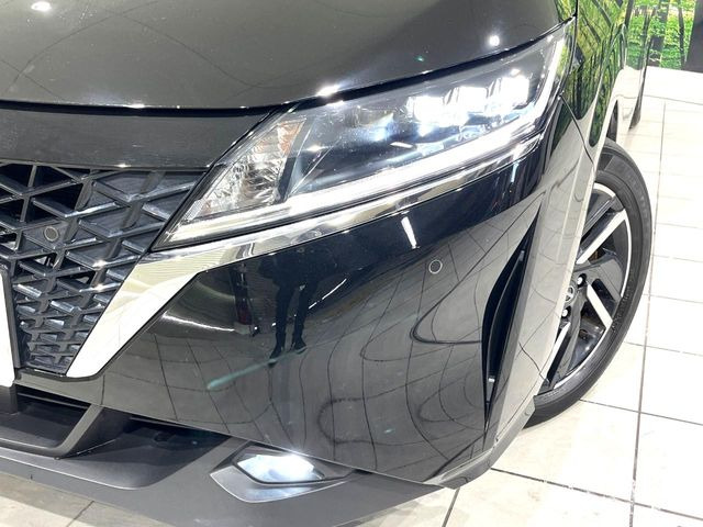 �yLED�w�b�h���C�g�z���V����ԑ��s�����ǍD�Ȏ��E���m�ۂ����S���ĉ^�]�ł��鍂�P�xLED�w�b�h���C�g�𑕔�!�_�����x�������A����d�͂��}�����Ă��܂��B