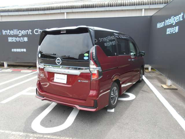 セレナ1.2 e-POWER ハイウェイスター