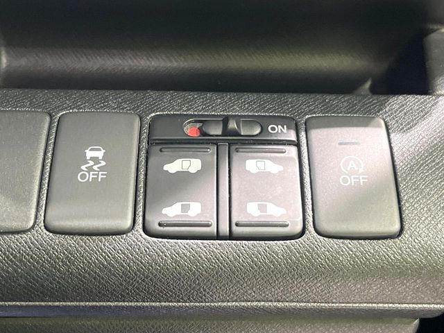 �y�����p���[�X���C�h�h�A�z�X�}�[�g�L�[��^�]�Ȃ̃X�C�b�`�Ō�ȗ����X���C�h�h�A�̊J���\���d��������͂����ăh�A���J����K�v�������A�����Ȃ��q�l�ł��ȒP�ɊJ���߂ł����K�ł���