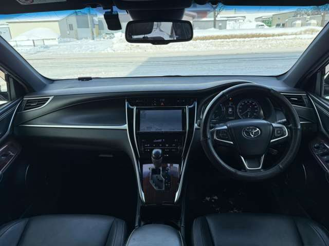 �����[���ɂ��s���Ȃ��q�l�ł��܂��́A�����k���҂����Ă���܂���wNEODrive�x����TEL011�]792�]0374