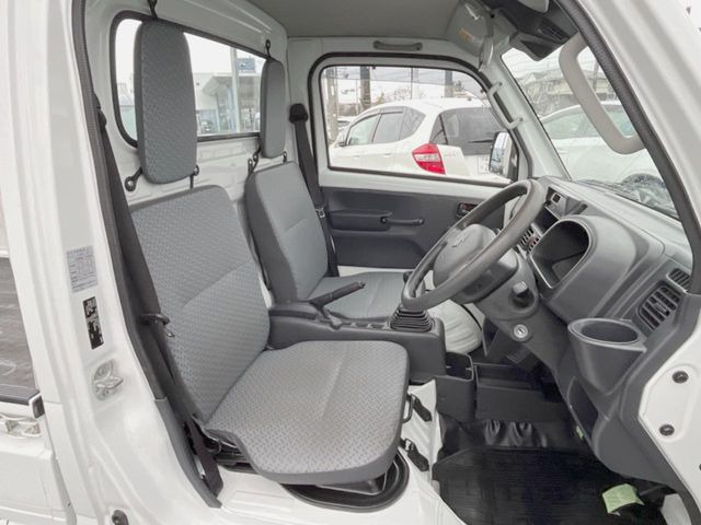 �^�]�ȃV�[�g���͎g�p�������Ȃ��A�ǍD�ȏ�ԂƂȂ��Ă��܂��B���J�Ɏg���Ă������Ƃ��悭�킩��܂��ˁB