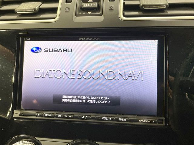 �y�����i�r�z�l�C�̏����i�r�𑕔����Ă���܂��B�i�r�̎g���₷���͂������A�I�[�f�B�I�@�\���[��!�L�����v�◷�s�͂������A�ʋ΂┃�����ȂǕ��i�̃h���C�u���y�����Ȃ�͂���