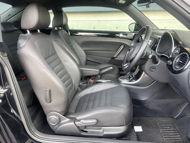 ���O��:�������Ƃ����h���C�o�[�X�y�[�X�ŁA�����Ԃ̉^�]�ł����K�ɂ��߂������������܂��B